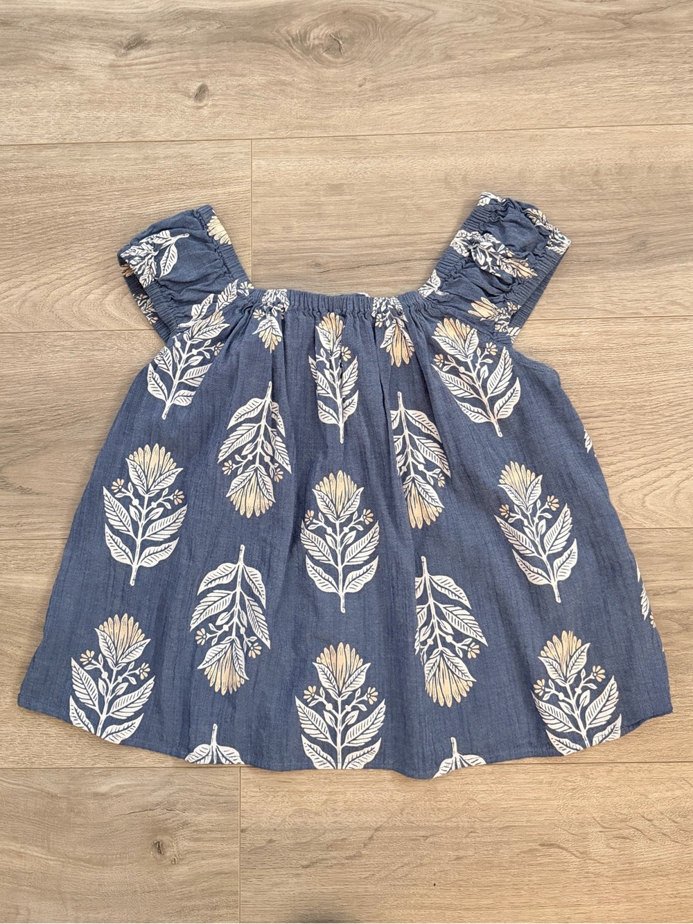 Old Navy Floral Swing Top